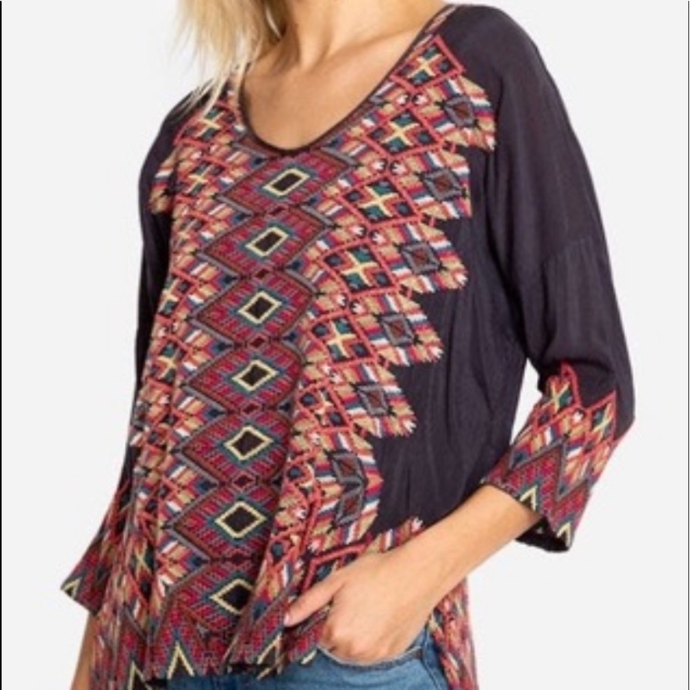 JOHNNY WAS geo-pattern embroidered tunic.